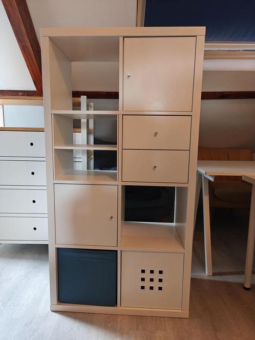 Kallax IKEA with accessories, Huis en Inrichting, Kasten | Kledingkasten, Zo goed als nieuw, 100 tot 150 cm, 50 tot 100 cm, 25 tot 50 cm