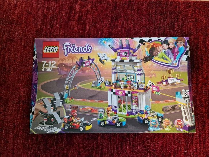 LEGO Friends 41352 + LEGO Friends 41351, Kinderen en Baby's, Speelgoed | Duplo en Lego, Zo goed als nieuw, Lego, Complete set