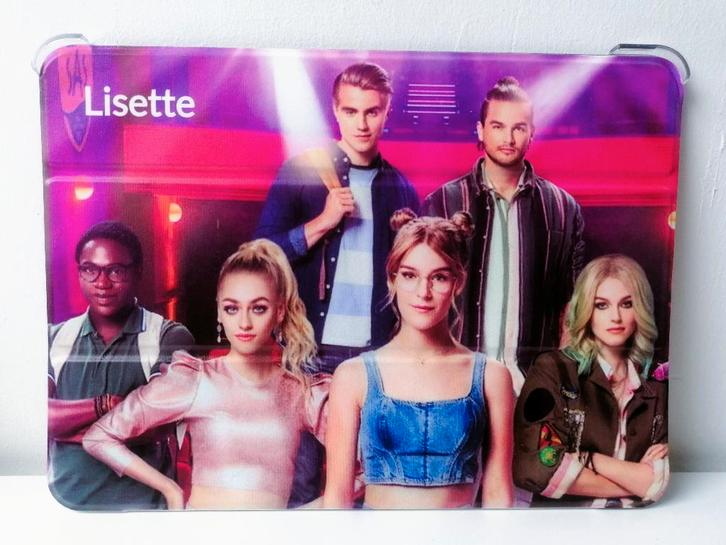 #Likeme I-Pad smart cover hoes met naam Lisette, Computers en Software, Overige Computers en Software, Nieuw, Ophalen of Verzenden