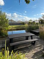 Robuuste zwarte picknick tafel, Ophalen, Zo goed als nieuw, Rechthoekig, Hout