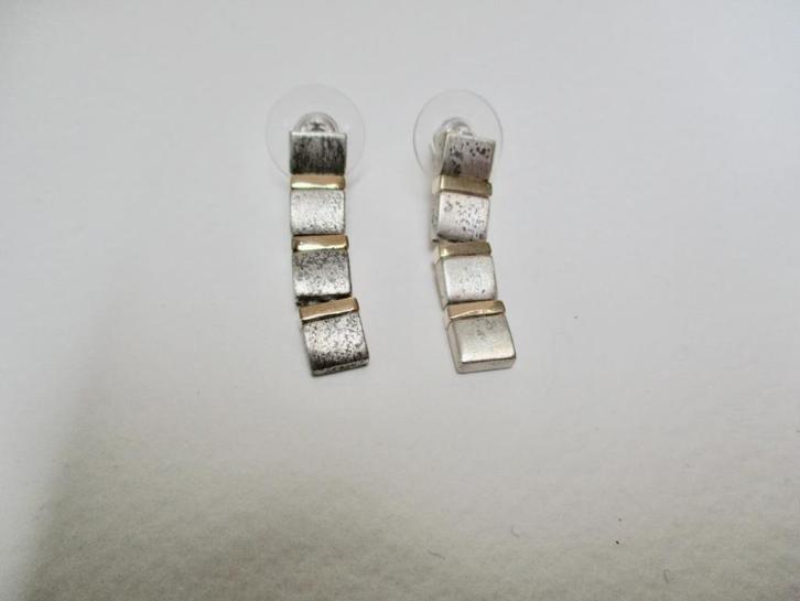 Zilverkleur hang oorbellen merk MONET, Sieraden, Tassen en Uiterlijk, Oorbellen, Zo goed als nieuw, Hangers, Overige materialen