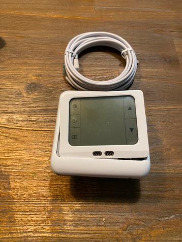 Digitale inbouw thermostaat C07.H3  electrische apparatuur beschikbaar voor biedingen