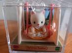 Sylvanian families schommel/witte babykat/draagdoosje, Ophalen of Verzenden, Zo goed als nieuw