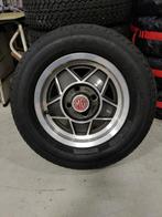 MG MGB Limited Edition, 16 wielmoeren, oudebanden, Ophalen