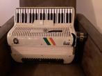 SUPER ACCORDEON met ingebouwde CASSETTE-SPELER en Speakers., Muziek en Instrumenten, Accordeons, Ophalen