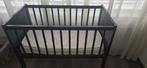 Wiegje zwart incl. matras en organizer, Ophalen of Verzenden, Zo goed als nieuw, Wieg