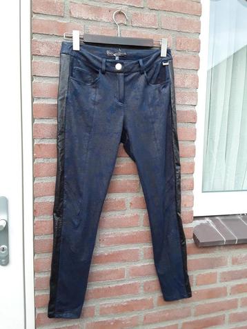 Aparte design broek van Dolce Vita, S36 bewerkt met bies beschikbaar voor biedingen