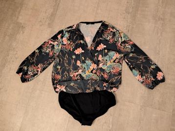 Studio Mo blouse - M beschikbaar voor biedingen