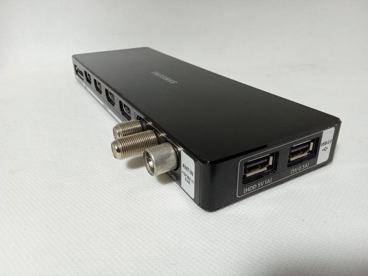 One connect box Samsung QE60KS7002UXXH BN91-17814H BN9117814, Audio, Tv en Foto, Televisie-accessoires, Zo goed als nieuw, Verzenden