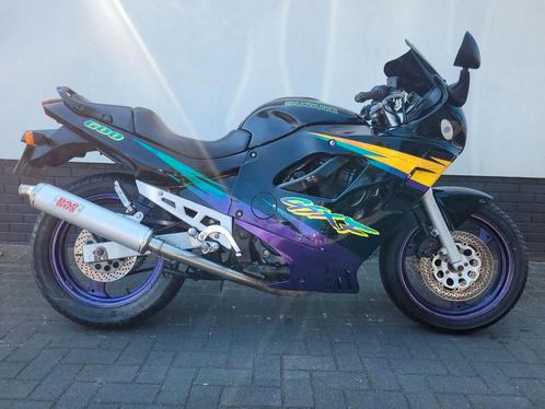 SUZUKI GSX 600 F-nette motor-schere prijs! (bj 1997), Motoren, Motoren | Suzuki, Bedrijf, Sport, meer dan 35 kW, 4 cilinders