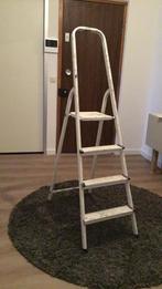 Huishoudtrap, 4 treden, Doe-het-zelf en Verbouw, Ladders en Trappen, Ophalen, Gebruikt, Minder dan 2 meter