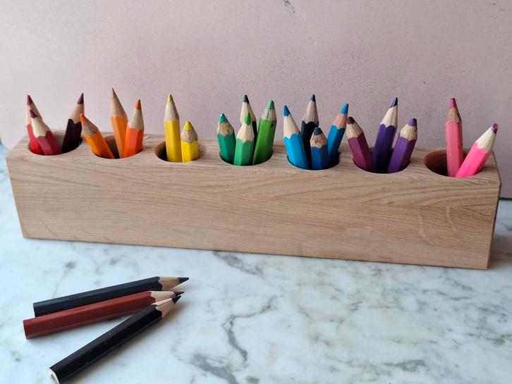 Houten potloden, viltstiften of krijtjes houder standaard, Kinderen en Baby's, Speelgoed | Houten speelgoed, Zo goed als nieuw