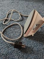 Strijkijzer voor op reis / de camping / reisstrijkijzer, Ophalen of Verzenden, Zo goed als nieuw, Strijkijzer met snoer