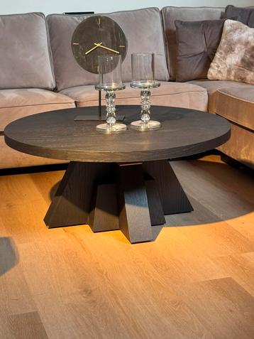 Showroom salontafel richmond nu voor 450 euro