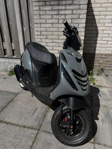 Zip 172cc ac beschikbaar voor biedingen
