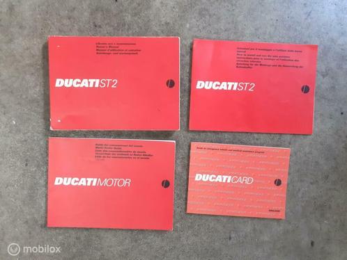 Gebruikershandleiding user manual boekjes ST2 ST 2, Motoren, Onderdelen | Ducati, Gebruikt, Ophalen of Verzenden