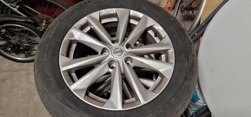 Set 4st. winterbanden incl. LM velgen van Nissan Qashqai, Auto-onderdelen, Banden en Velgen, Velg(en), Winterbanden, 16 inch, 215 mm