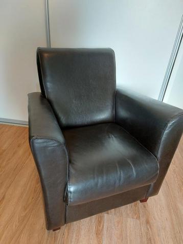 Bruine lederen fauteuil - Rookvrij huis beschikbaar voor biedingen
