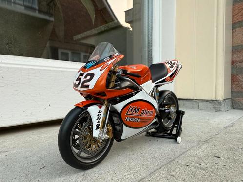 1:12 Ducati 998R F02 #52 James Toseland WSB 2003 Minichamps, Hobby en Vrije tijd, Modelauto's | 1:5 tot 1:12, Zo goed als nieuw