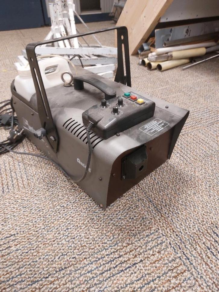 Dunton Z1200 Series II Rookmachine, Audio, Tv en Foto, Professionele Audio-, Tv- en Video-apparatuur, Gebruikt, Audio, Ophalen