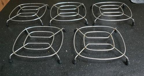 Onderzetters metaal vintage 5 stuks Knorr Zwisterland, Antiek en Kunst, Antiek | Keukenbenodigdheden, Ophalen of Verzenden