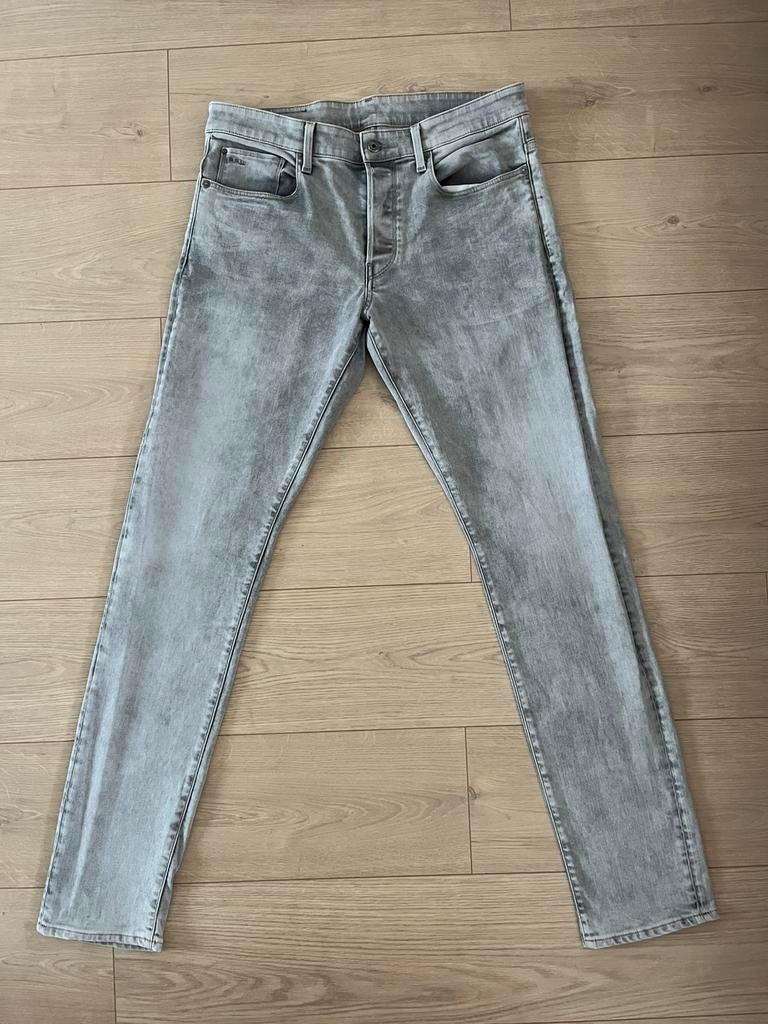 G star RAW 3301 Straight Tapered broek jeans Z.G.A.N W33 L36, Kleding | Heren, Ophalen of Verzenden, Zo goed als nieuw, Grijs