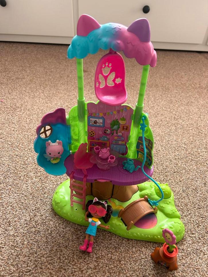 Gabby's Poppenhuis Speelset met Gabby en accessoires, Kinderen en Baby's, Speelgoed | Overig, Zo goed als nieuw, Meisje, Ophalen