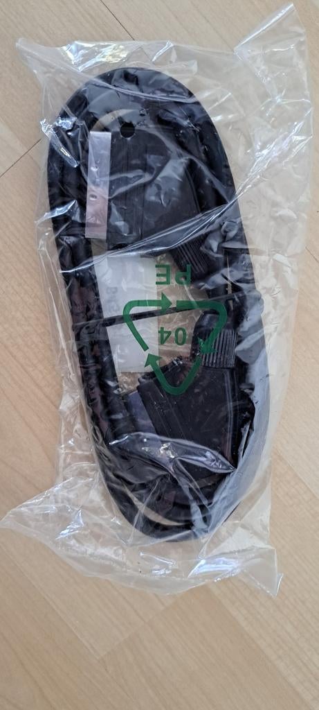 Scartkabel nieuw in verpakking, Audio, Tv en Foto, Audiokabels en Televisiekabels, Ophalen of Verzenden, Nieuw, Scartkabel