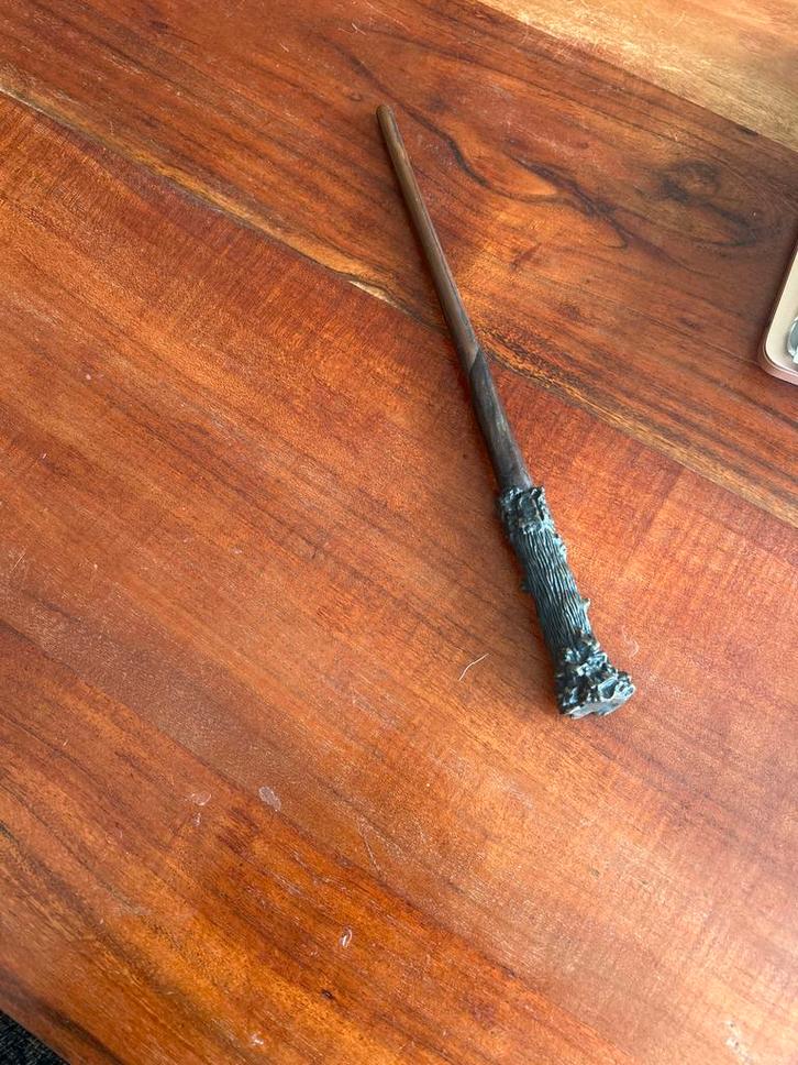 Harry Potter Tovenaarsstaf - Replica, Verzamelen, Harry Potter, Zo goed als nieuw, Replica, Ophalen of Verzenden