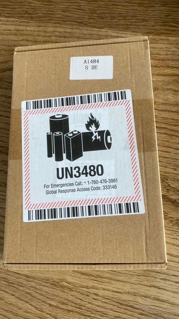 Accu nieuw voor i-pad, Ophalen of Verzenden, Nieuw, 10 inch, Wit