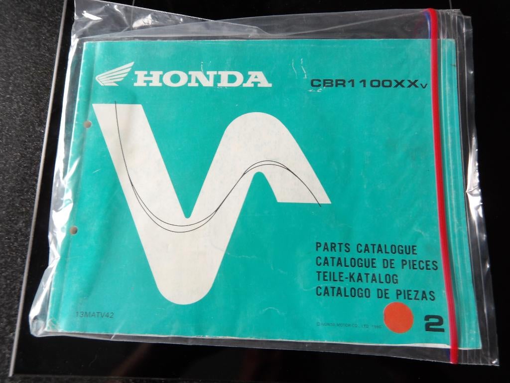 Onderdelenboek HONDA CBR1100XXv Blackbird, Verzenden, Honda