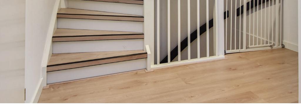 Gratis laminaat (visgraat + stroken), Huis en Inrichting, Stoffering | Vloerbedekking, Ophalen, Gebruikt, 75 m² of meer, Laminaat