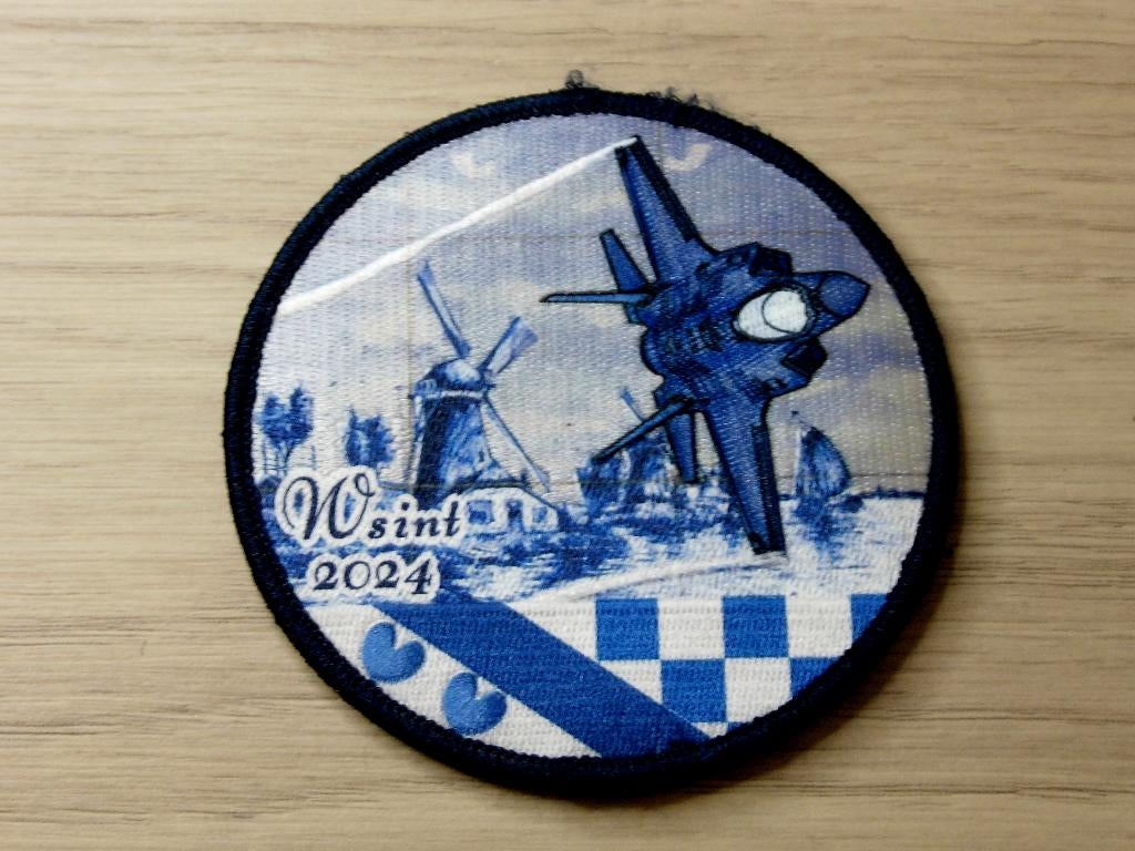 Patch RNLAF Vliegbasis Leeuwarden Wsint 2024, Verzamelen, Verzenden, Luchtmacht, Nederland, Embleem of Badge