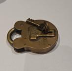 Oud messing hangslot, Ophalen of Verzenden