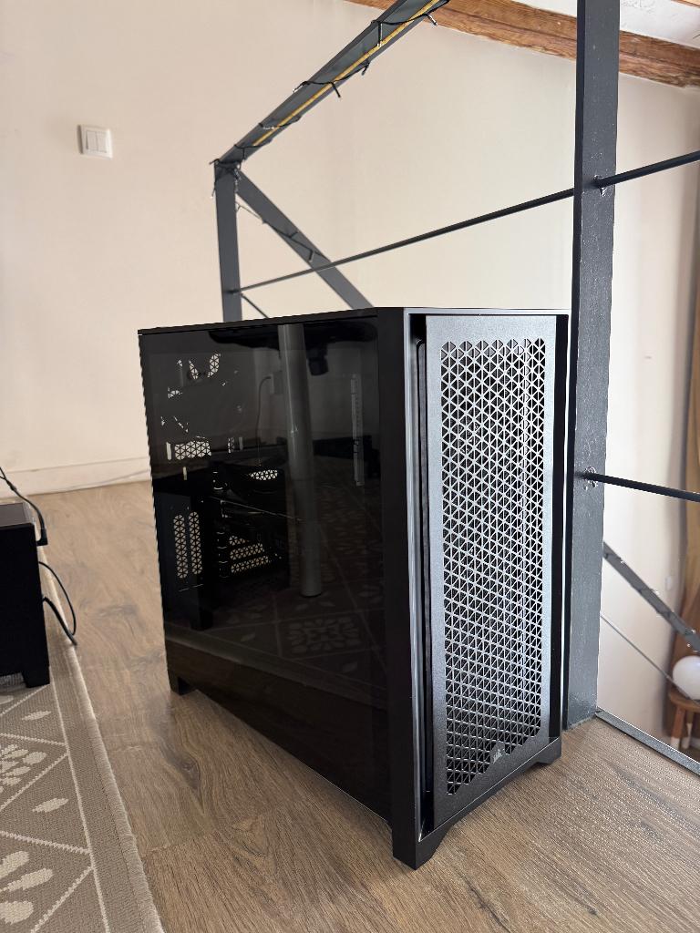 Custom PC Ryzen 9 7950X3D – 64GB DDR5 Fury Beast (2x32GB), Ophalen, 64 GB of meer, Zelf gebouwde pc, Zo goed als nieuw