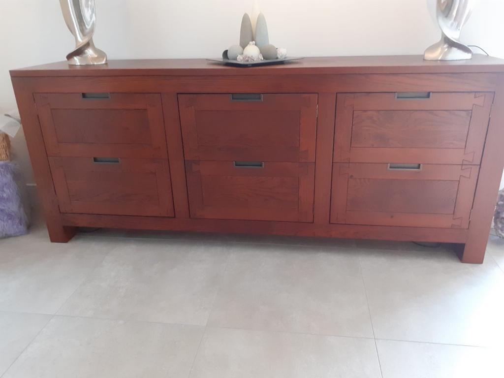Eikenhouten Dressoir Kersenkleur met Zwaluwstaartaccenten, Ophalen, Klassiek, Ambachtelijk, Eikenhout, 200 cm of meer