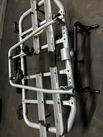 Thule easybase platform/fitsendrager, Ophalen, 2 fietsen, Zo goed als nieuw, Trekhaakdrager