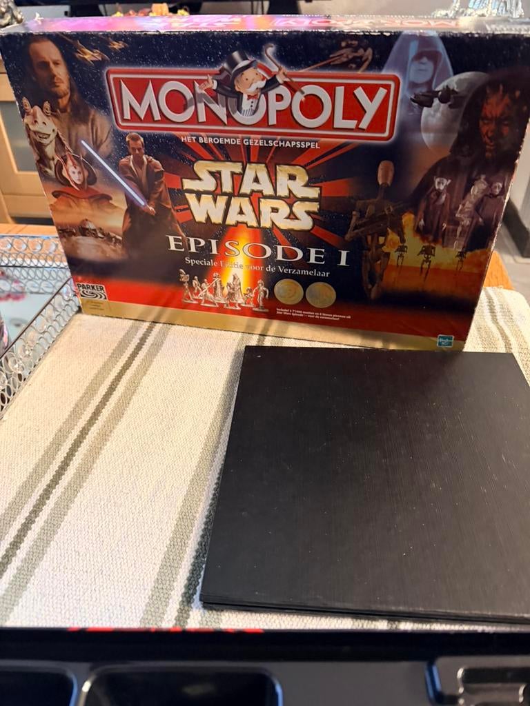 Monopoly star wars episode 1 zgan kompleet, Ophalen of Verzenden, Zo goed als nieuw