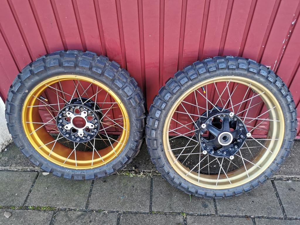 Bmw R1250 1200 Gs adventure spaakvelgen, Motoren, Ophalen, Gebruikt