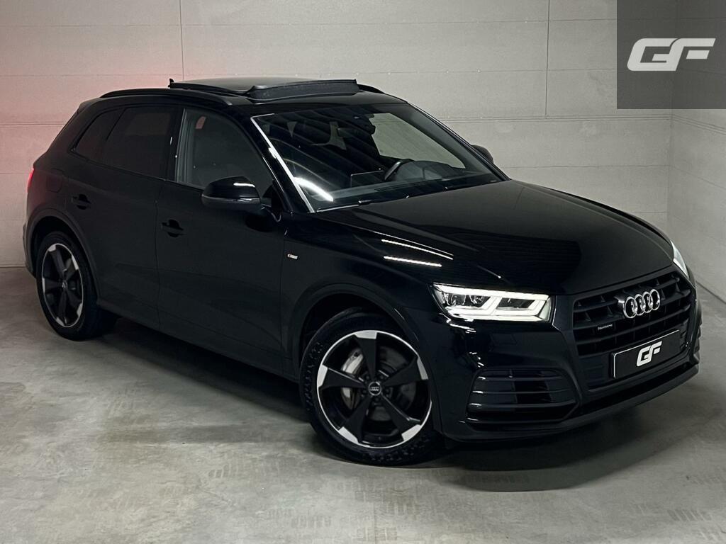 Audi Q5 50 TFSIe Quattro Black Edition S-Line Pano Sfeer Cam, Automaat, 2005 kg, Gebruikt, 4 cilinders