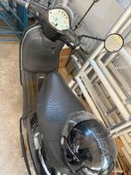 Vespa LX50 Scooter - Goed Rijdend met Extra's, Gebruikt, Maximaal 45 km/u, Ophalen of Verzenden, Benzine