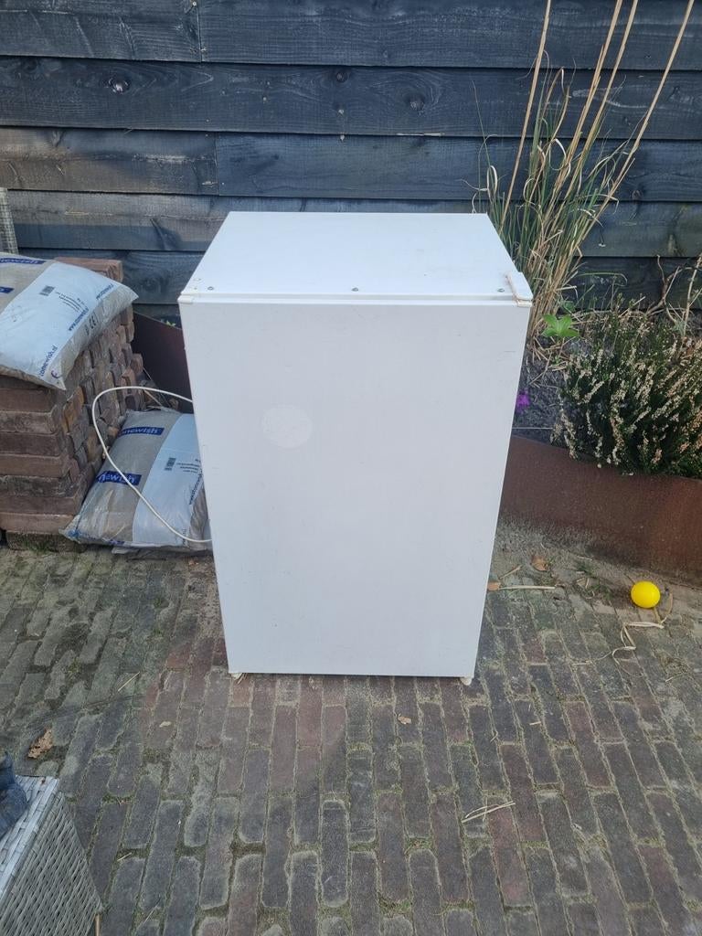 Koelkast - Gratis af te halen (moet schoongemaakt worden), Ophalen of Verzenden