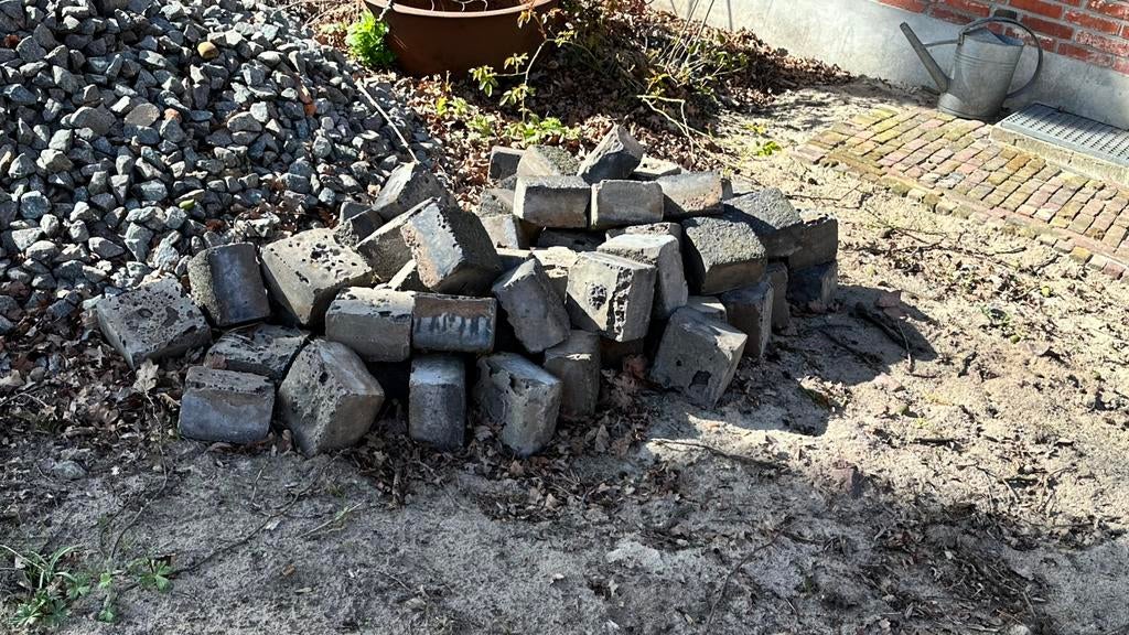 Kleine partijen bestratong, Tuin en Terras, Ophalen, Gebruikt, Graniet, Kei