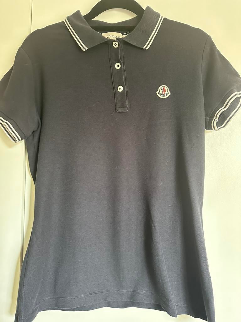 Moncler gave dames polo maat s donkerblauw, Kleding | Dames, Tops, Ophalen of Verzenden, Zo goed als nieuw, Blauw, Korte mouw