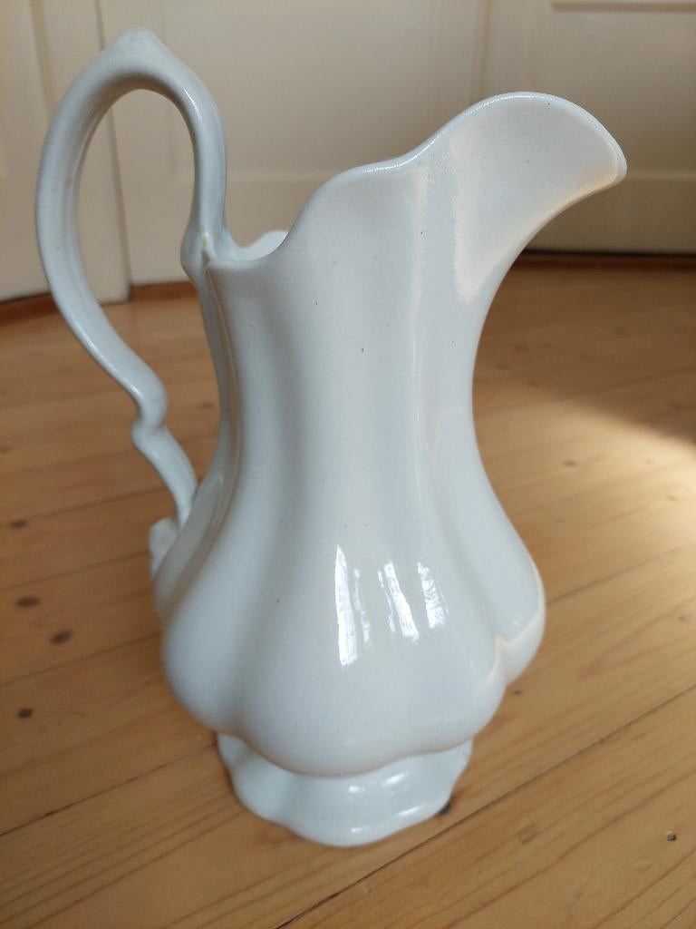 Petrus Regout lampetkan / waterkan wit, Antiek en Kunst, Ophalen