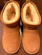 UGG bruin maat 40, Kleding | Dames, Bruin, Verzenden, Lage of Enkellaarzen, Nieuw