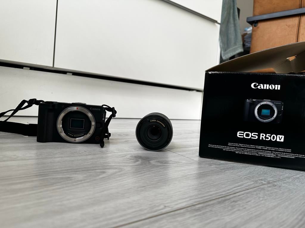 Hi, Spiegelreflex, Canon, Ophalen of Verzenden, Zo goed als nieuw