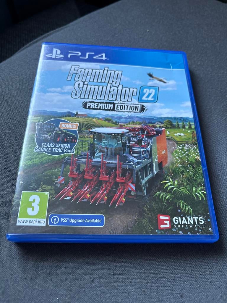 Farming Simulator 22 Premium Edition PS4 (PS5 Upgrade), Online, 1 speler, Ophalen of Verzenden, Zo goed als nieuw