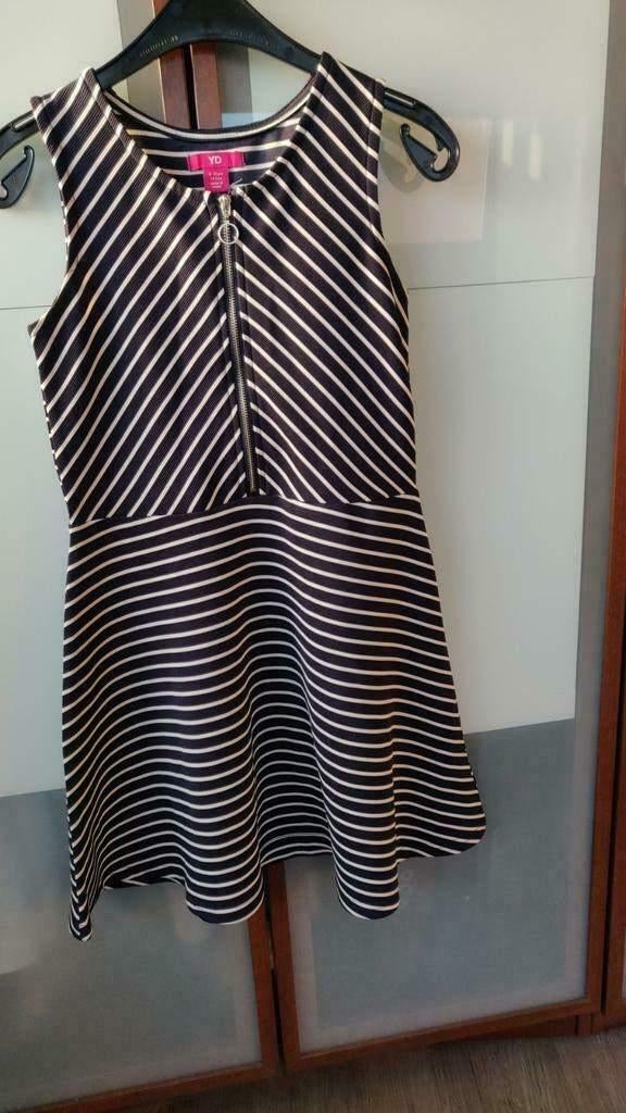 Jurkje 140, Kinderen en Baby's, Kinderkleding | Maat 140, Meisje, Ophalen of Verzenden, Zo goed als nieuw, Jurk of Rok