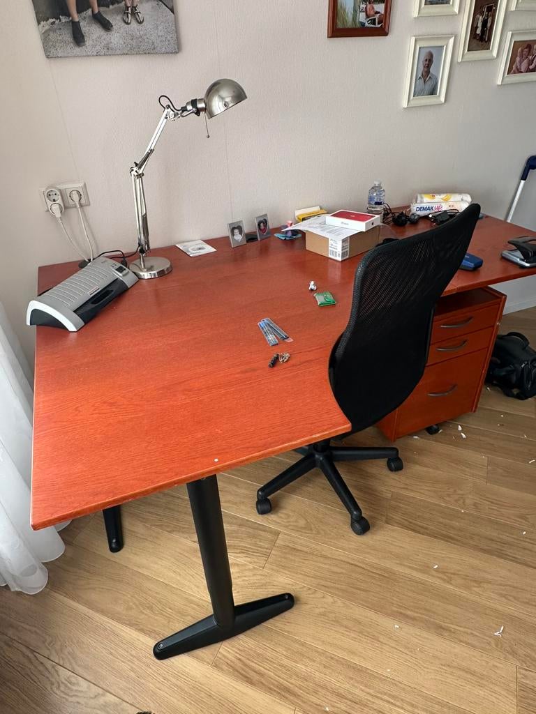 Bureau, Huis en Inrichting, Bureaus, Ophalen, Demontabel, 120 cm, Hout